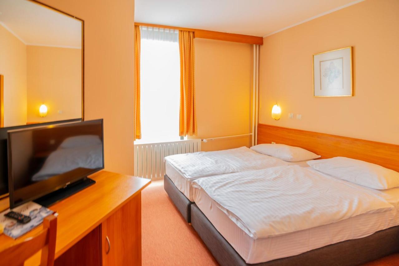 Hotel Park Čakovec Exteriér fotografie